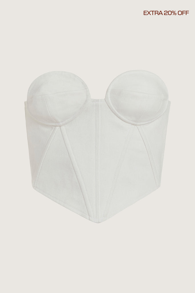  Chloe Corset -Denim corset with defined cup shaping-Moldable wire at cups -Vertical boning for added support and structure-Smocked back panels -Back zip closure-LinedCara is 5'10