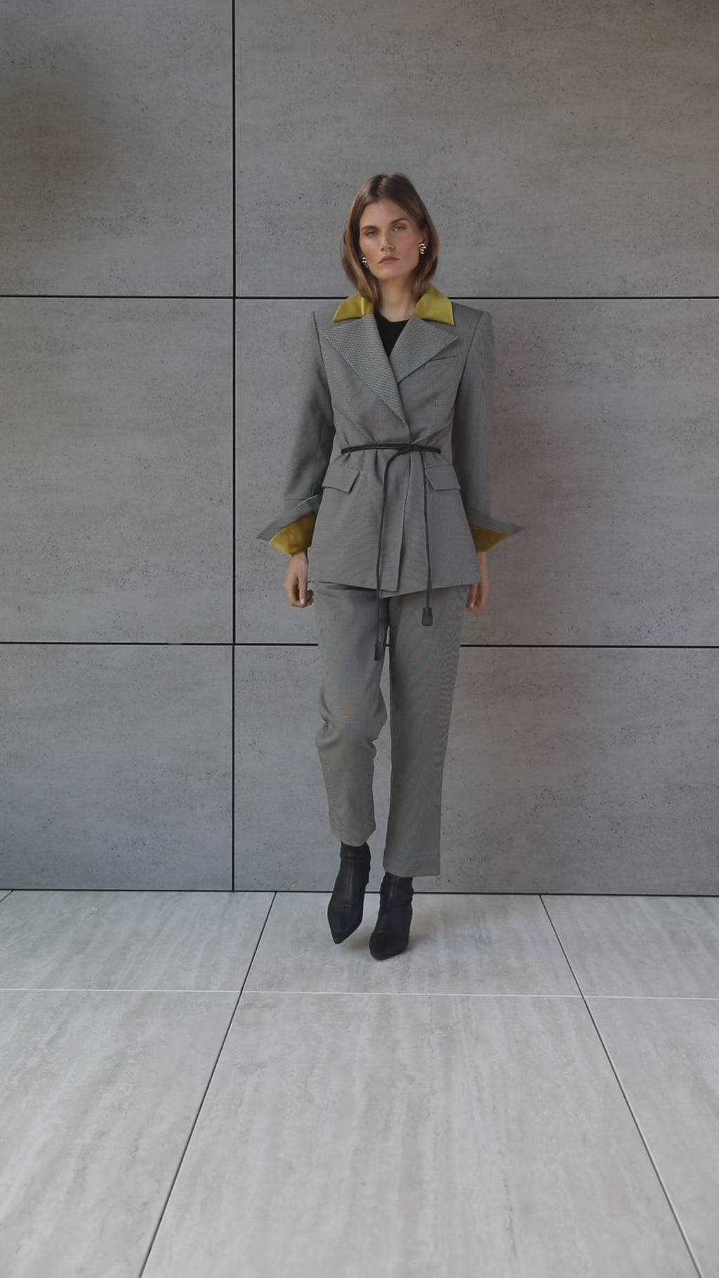 Grey Houndstooth